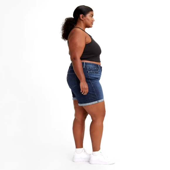 Levi's mid-length classic denim jean shorts plus size 22 - Picture 2 of 12